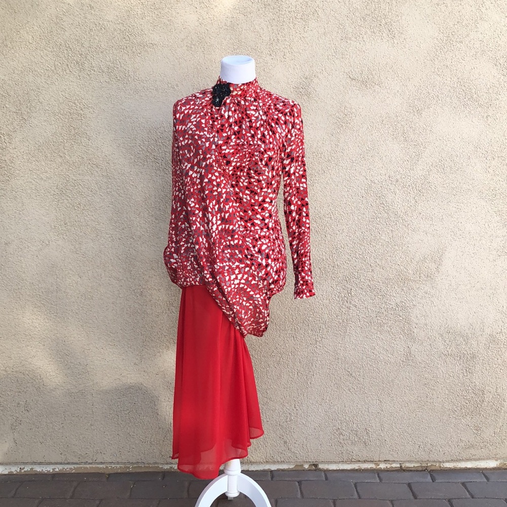 EXQUISE MIDI DRESS - Picture 13 of 16